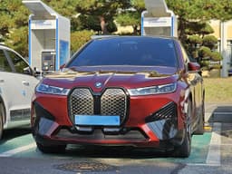 BMW iX xDrive45 (рестайлинг 2025/2026) в Казахстане 4